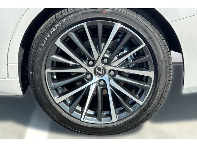 Thumbnail: 2025 Lexus ES - 11