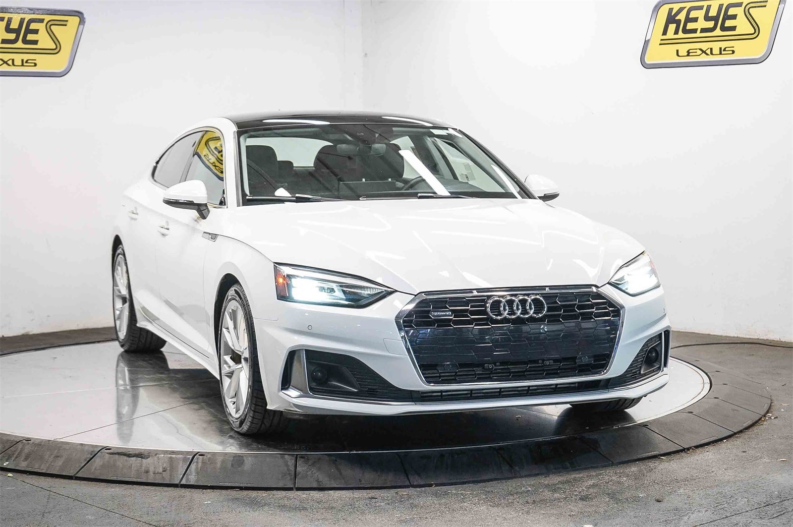 Thumbnail: 2022 Audi A5 - 5