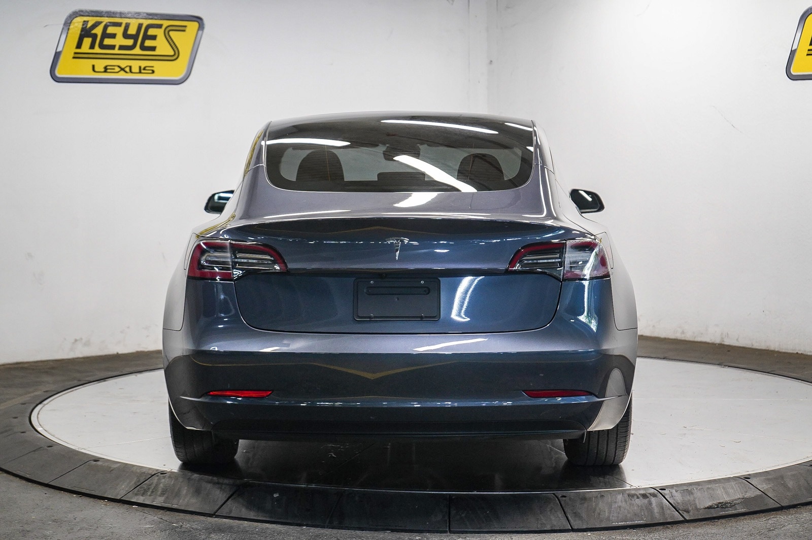 Thumbnail: 2023 Tesla Model 3 - 3