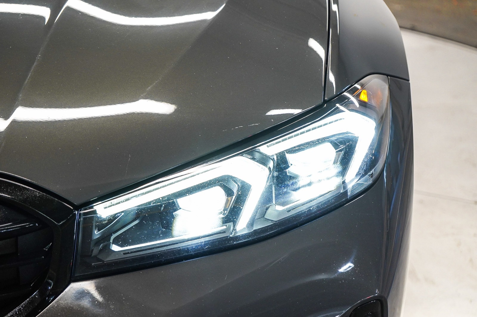 Thumbnail: 2023 BMW 3 Series - 7