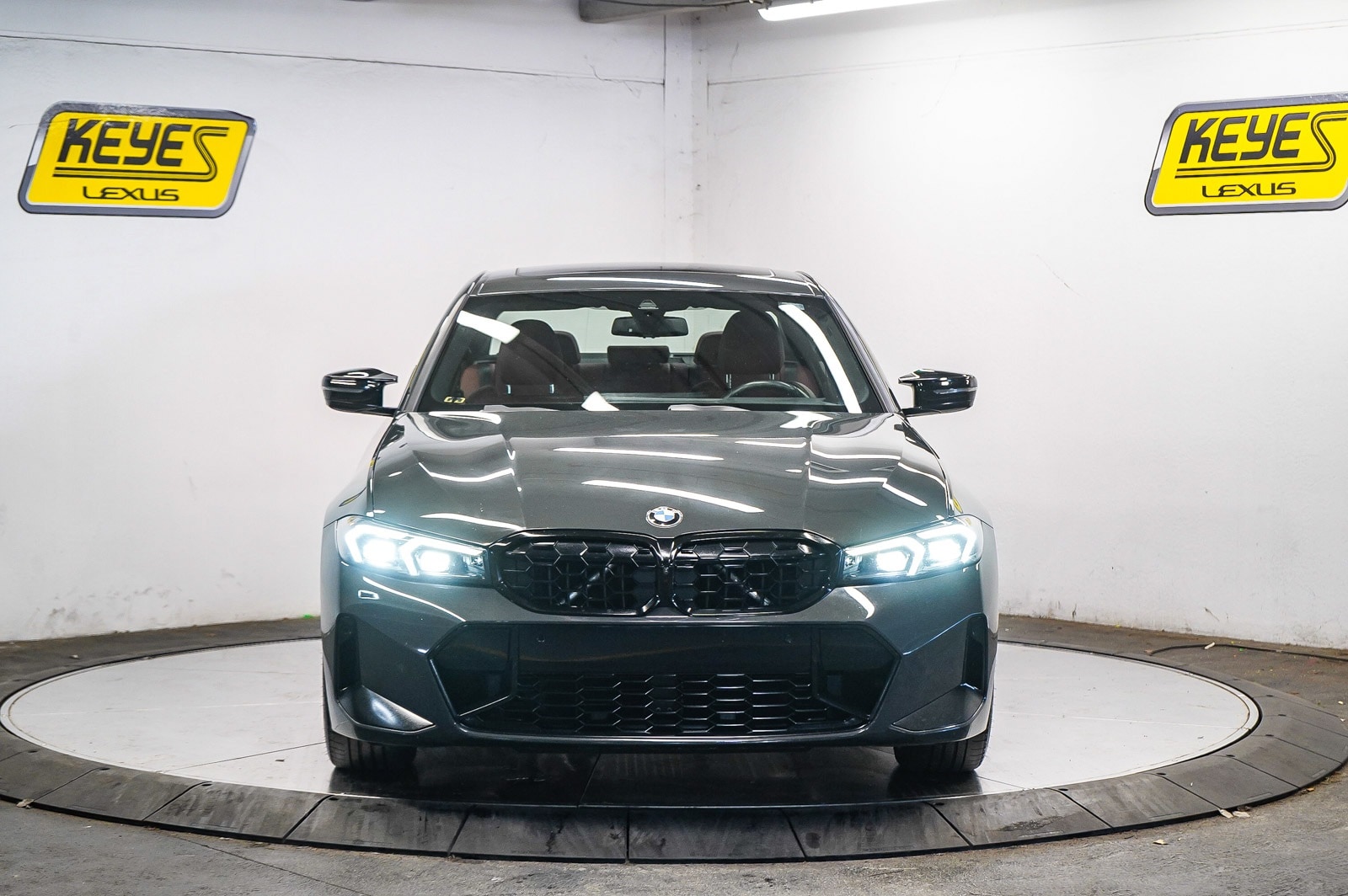 Thumbnail: 2023 BMW 3 Series - 6