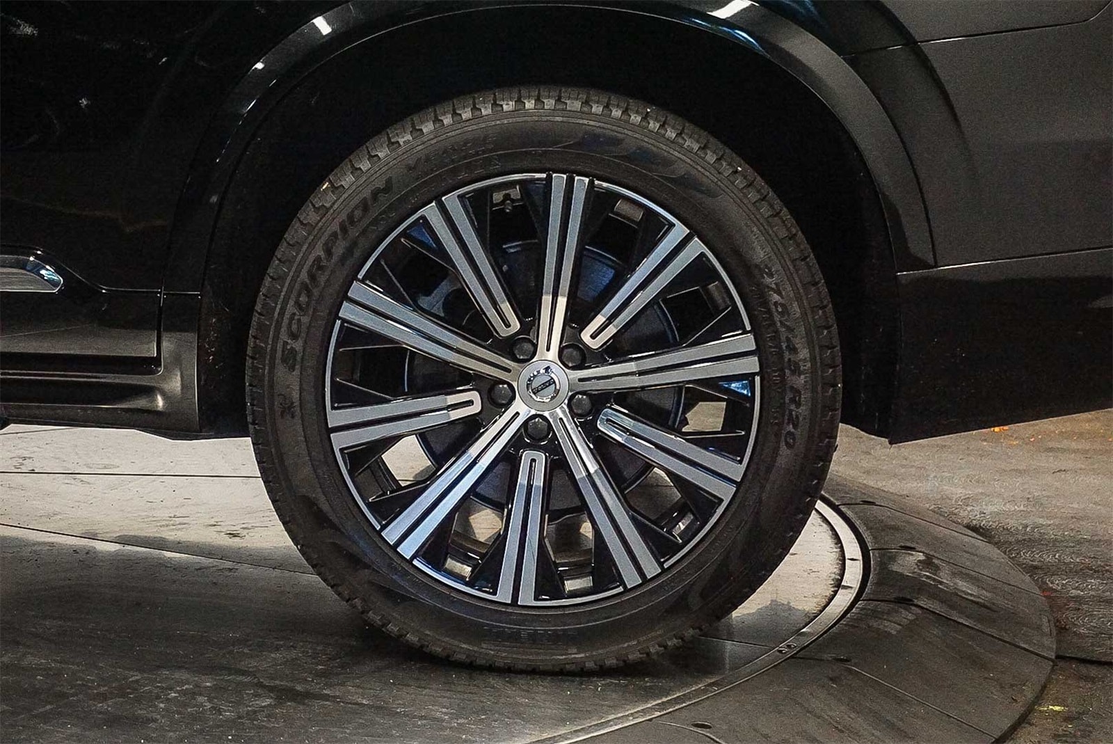 Thumbnail: 2021 Volvo XC90 - 9