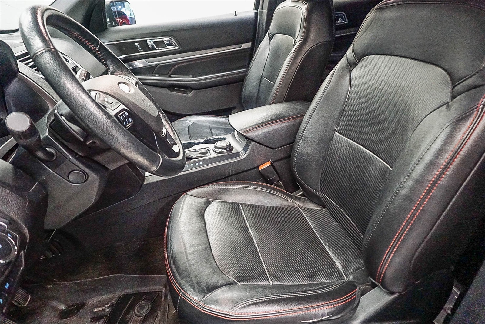 Thumbnail: 2018 Ford Explorer - 19