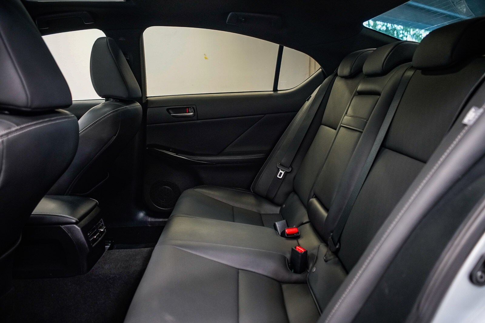 Thumbnail: 2021 Lexus IS - 18