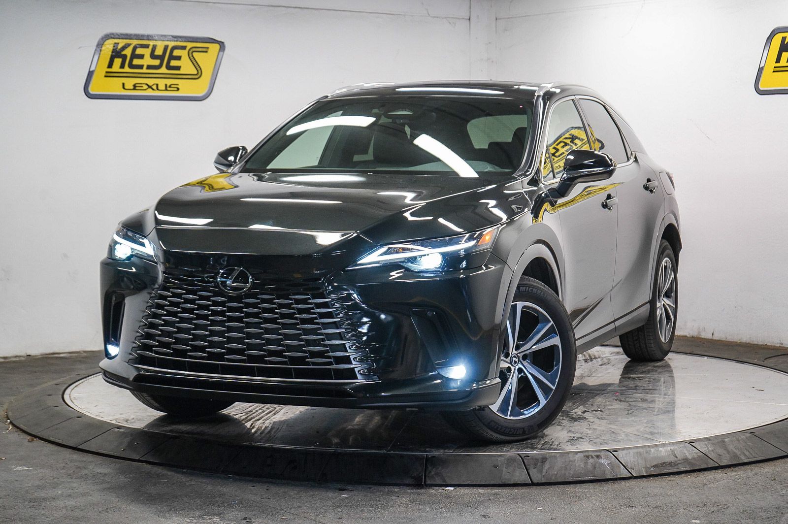 Thumbnail: 2025 Lexus RX - 1