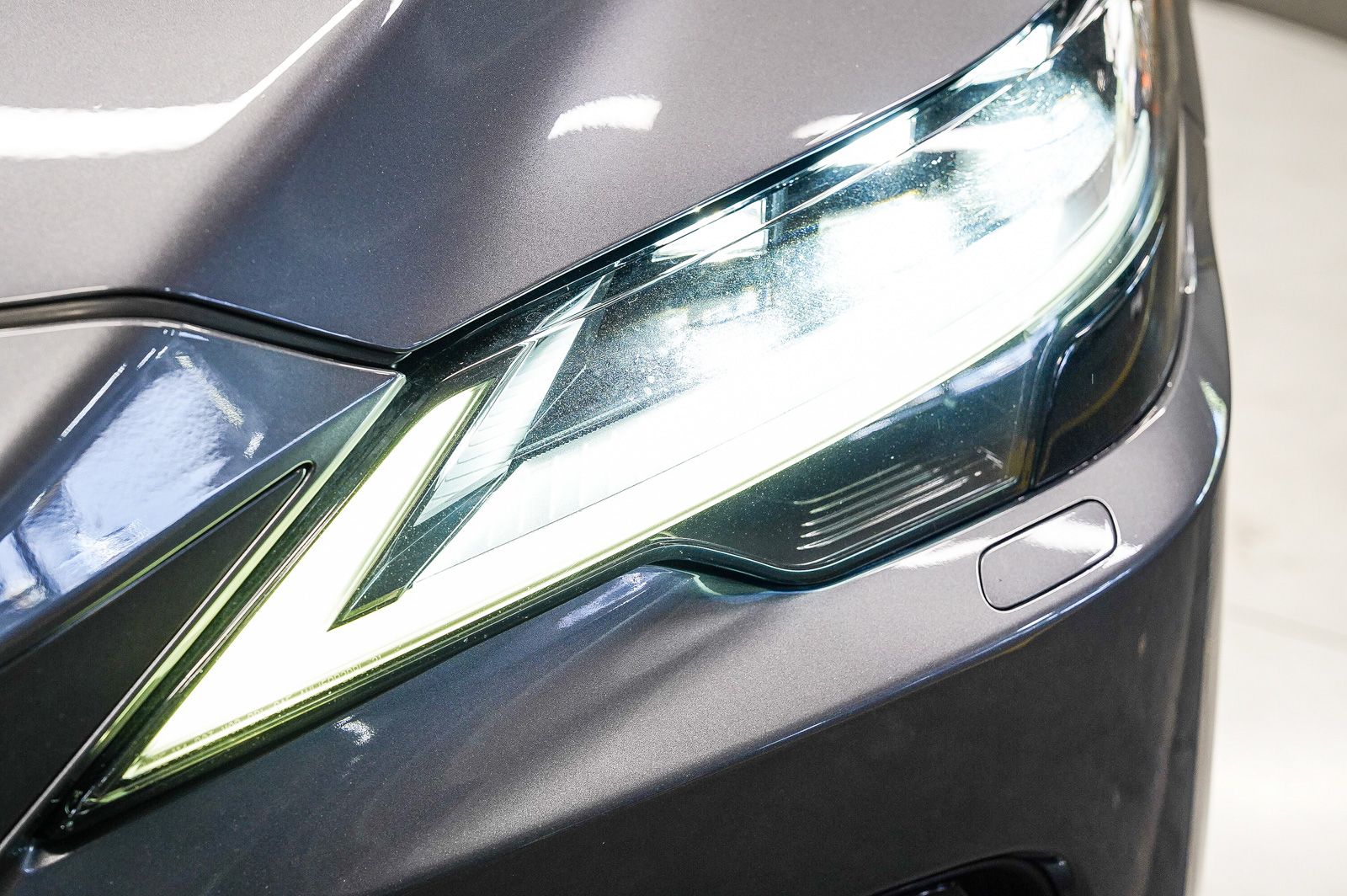 Thumbnail: 2023 Lexus RX - 7
