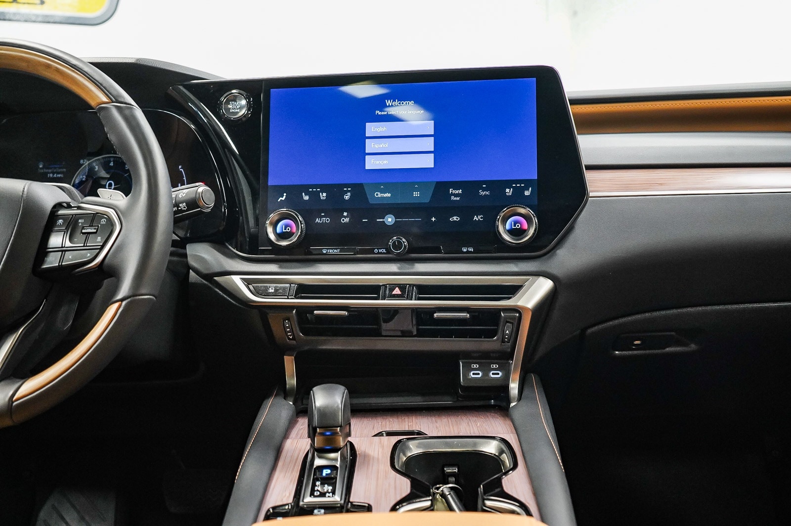 Thumbnail: 2024 Lexus RX - 13