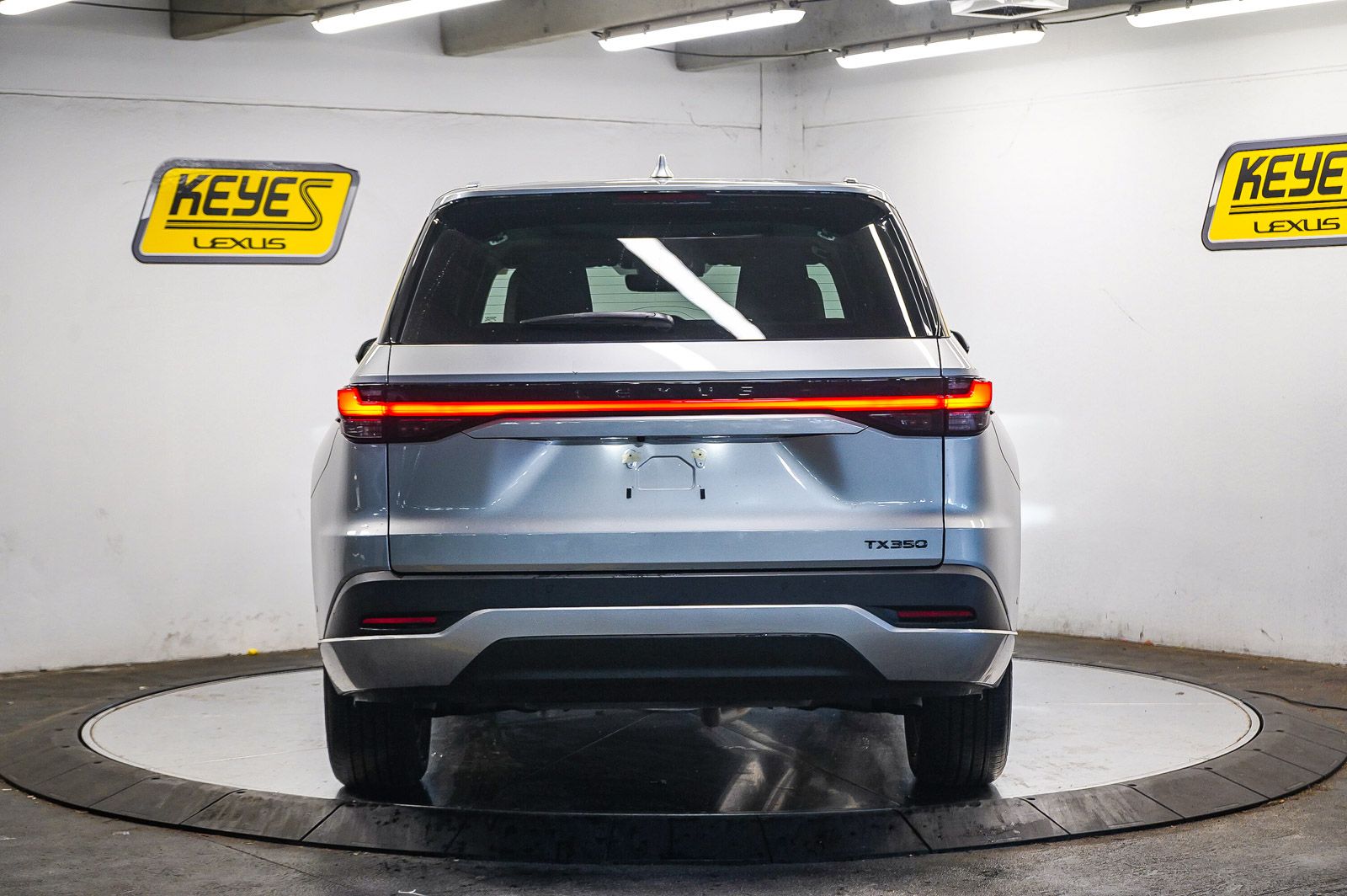 Thumbnail: 2026 Lexus TX - 2