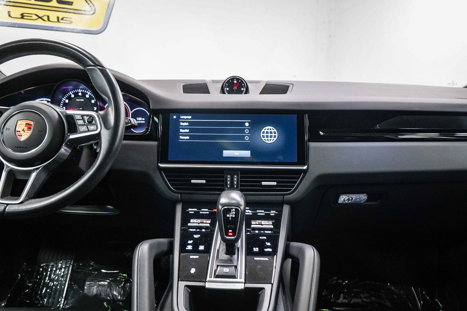 Thumbnail: 2022 Porsche Cayenne - 13