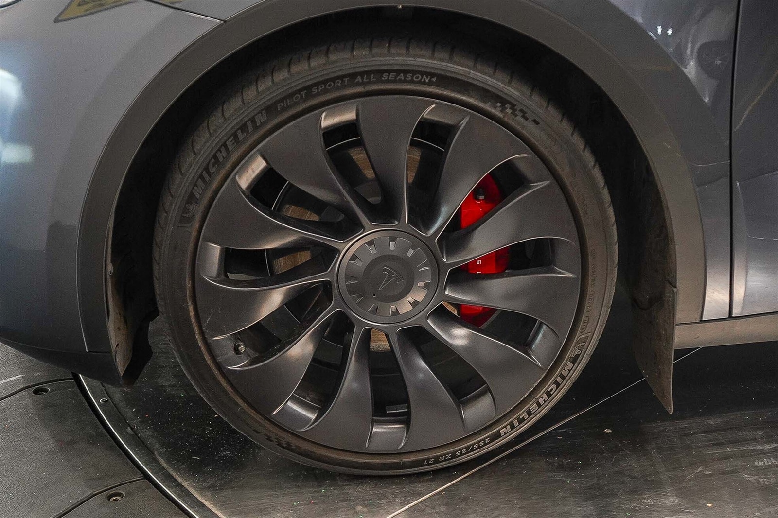 Thumbnail: 2023 Tesla Model Y - 9