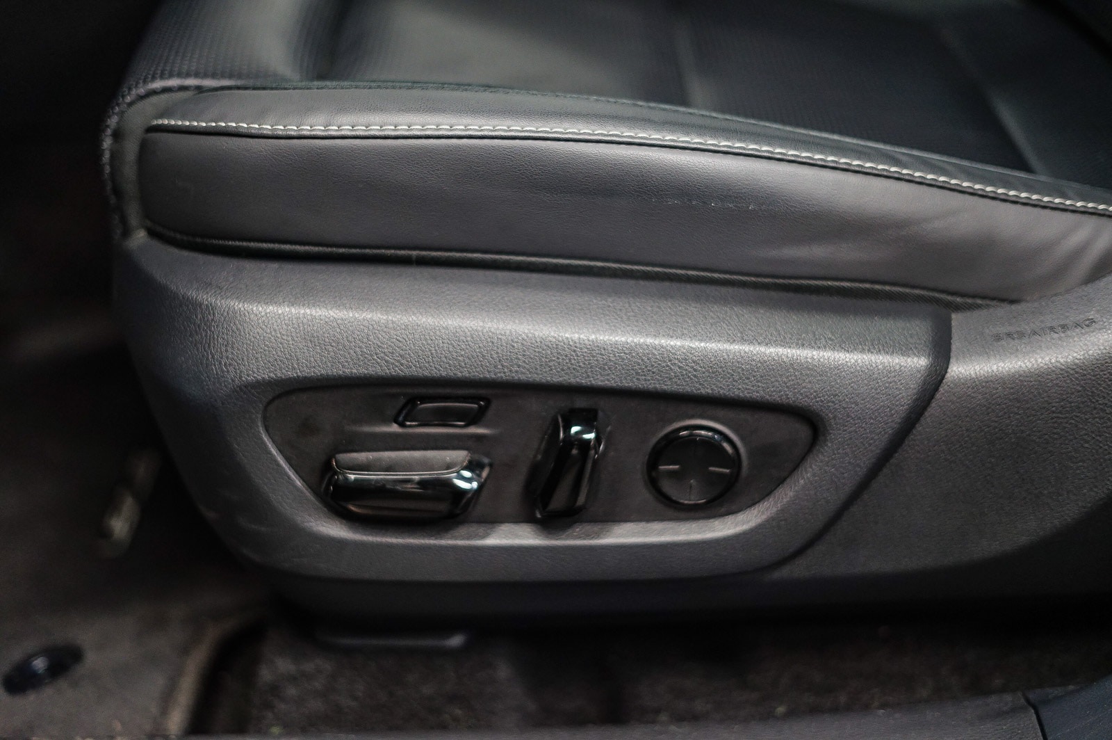 Thumbnail: 2024 Lexus RX - 21