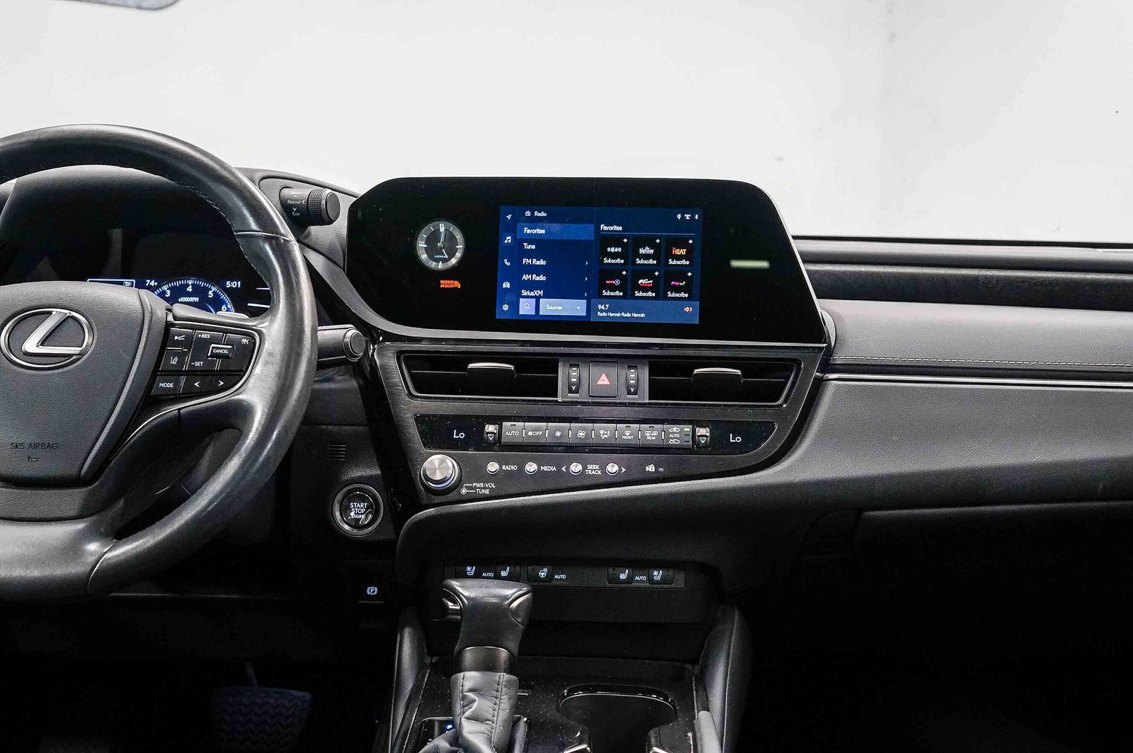 Thumbnail: 2024 Lexus ES - 12