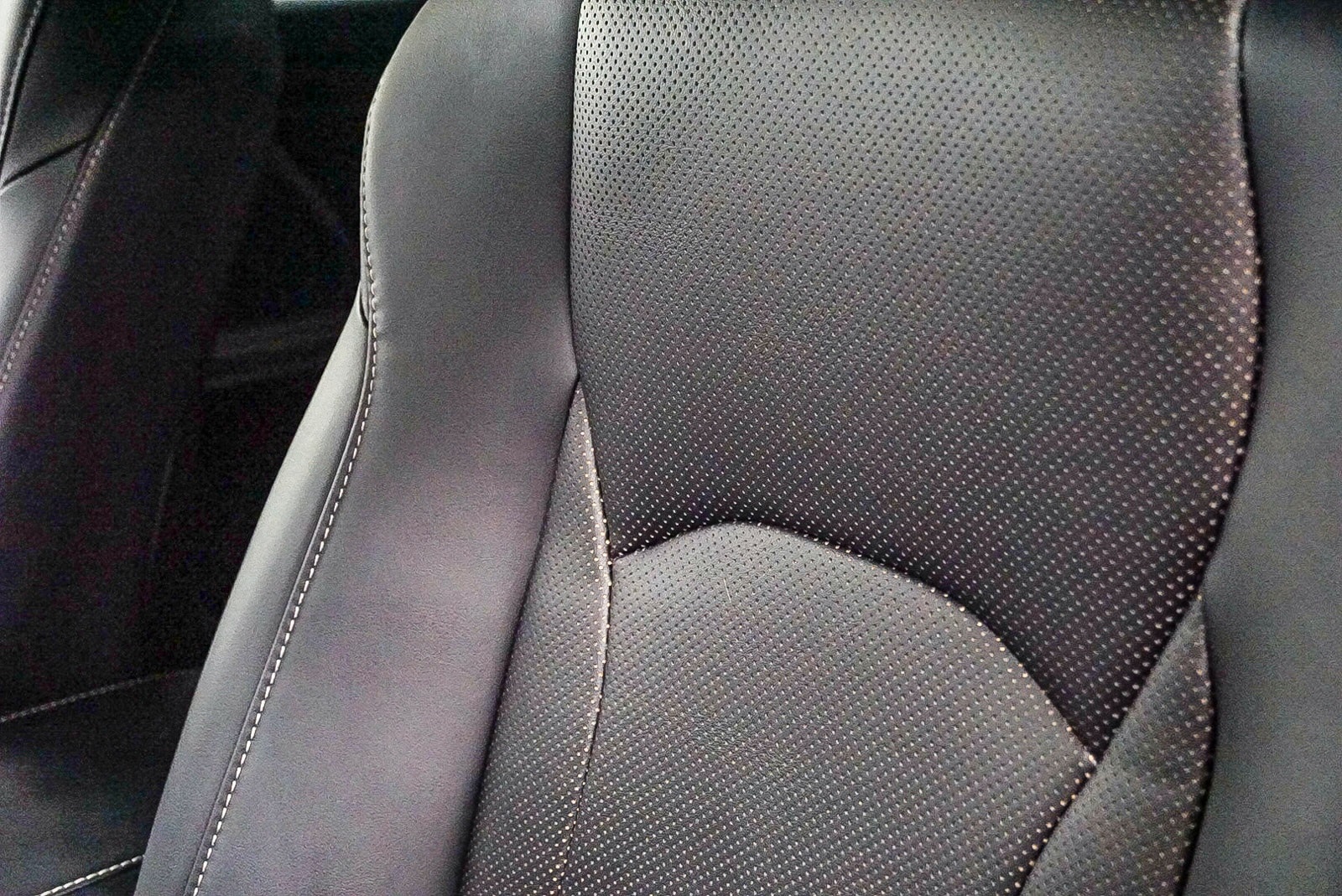 Thumbnail: 2022 Lexus RX - 26