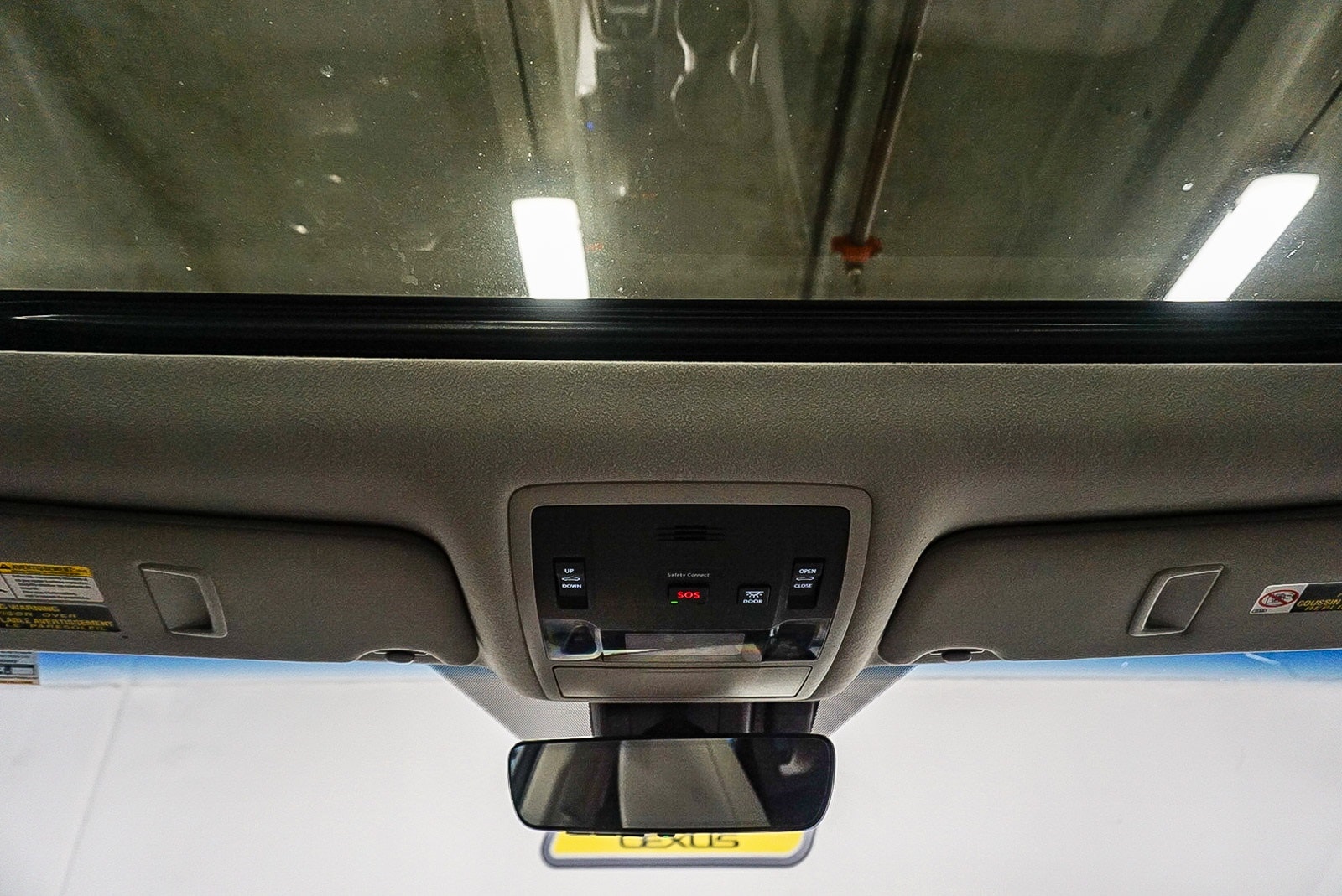 Thumbnail: 2018 Lexus RX - 13