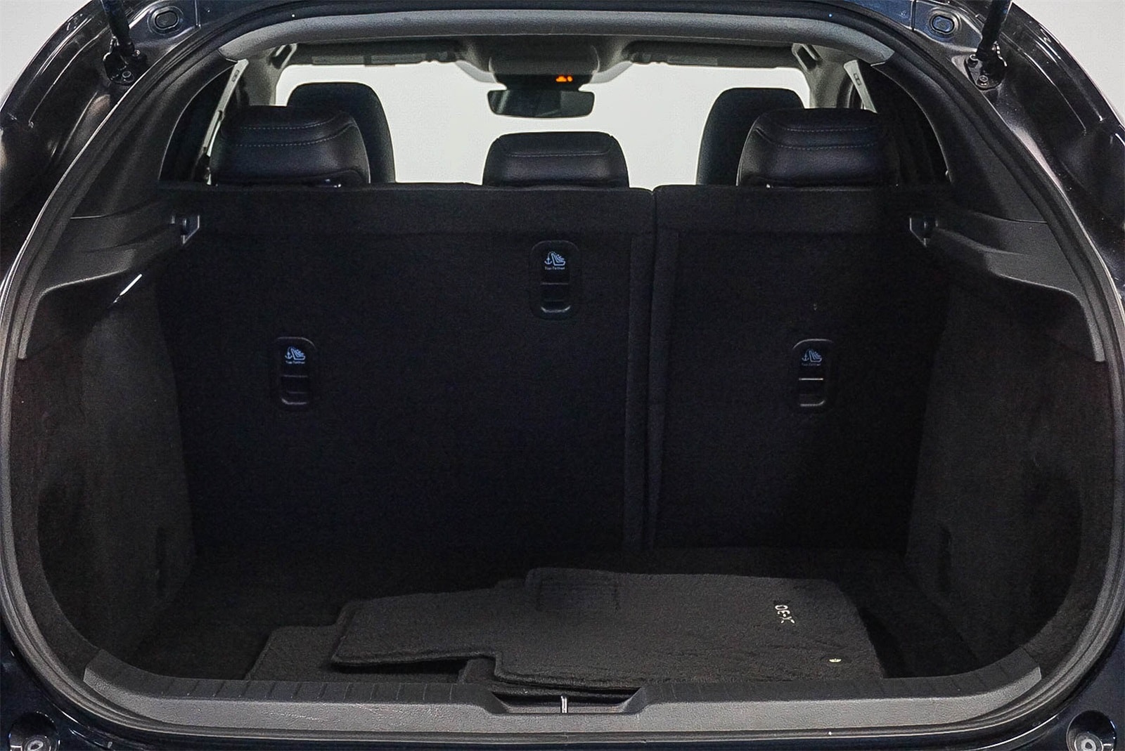 Thumbnail: 2025 Mazda CX-30 - 27