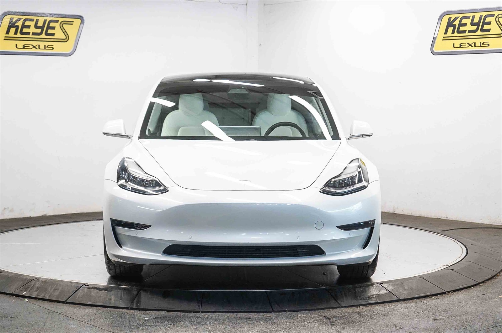 Thumbnail: 2019 Tesla Model 3 - 6