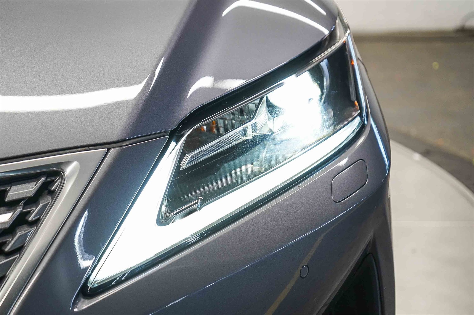 Thumbnail: 2022 Lexus RX - 7