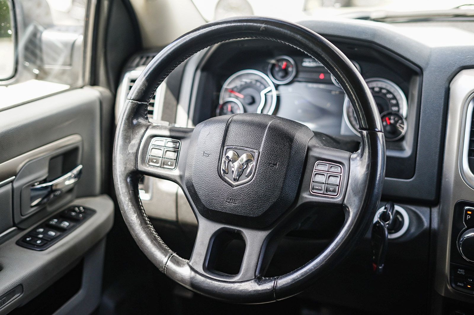 Thumbnail: 2019 RAM 1500 Classic - 15