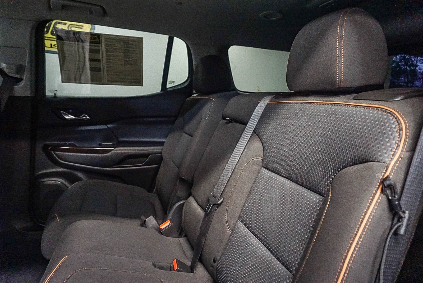 Thumbnail: 2020 GMC Acadia - 19