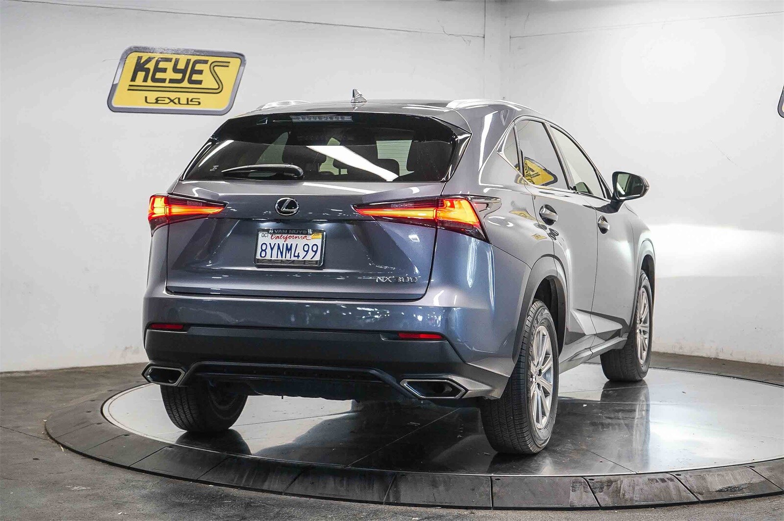 2021 Lexus NX 300 photo 4