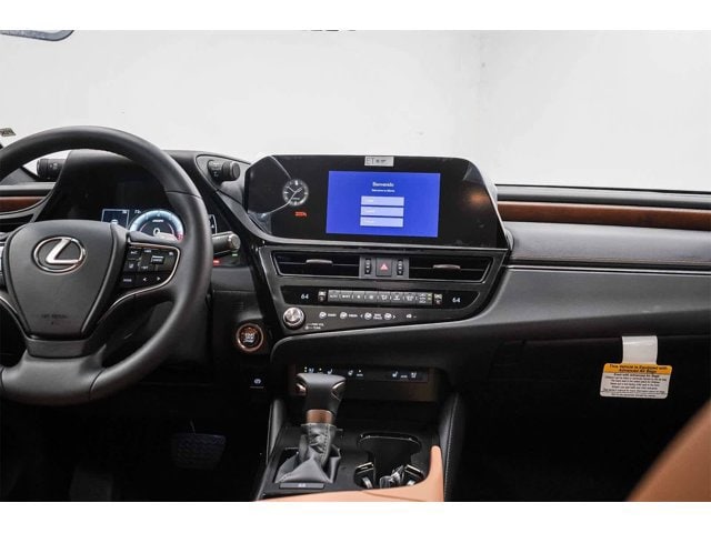 Thumbnail: 2025 Lexus ES - 15