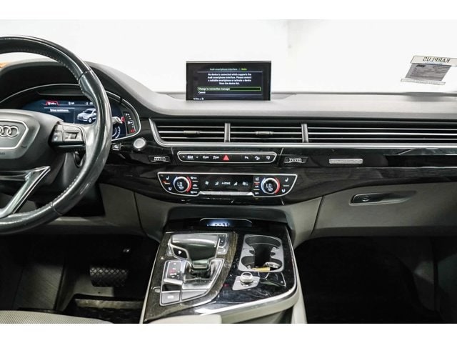 Thumbnail: 2017 Audi Q7 - 13