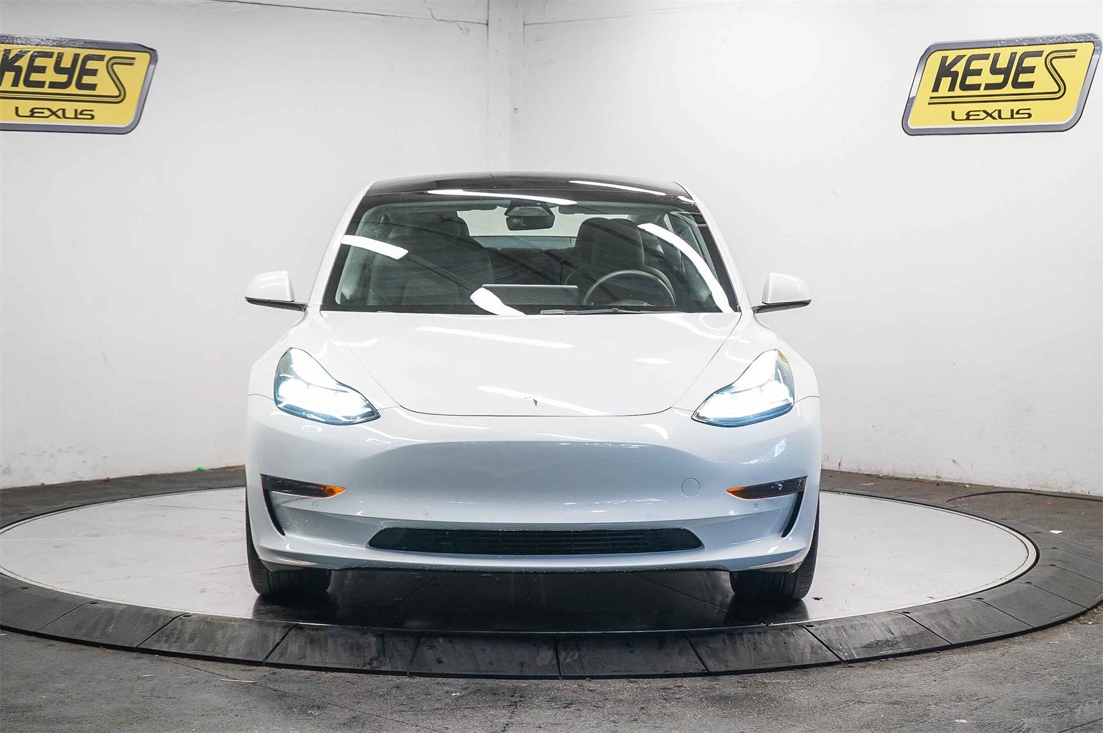 Thumbnail: 2021 Tesla Model 3 - 6