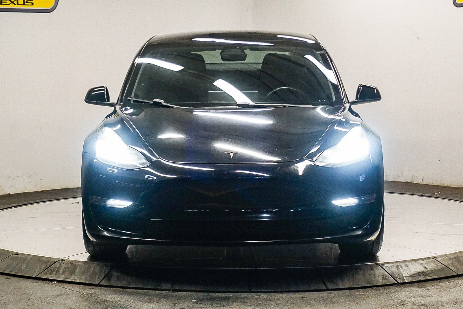 Thumbnail: 2018 Tesla Model 3 - 6