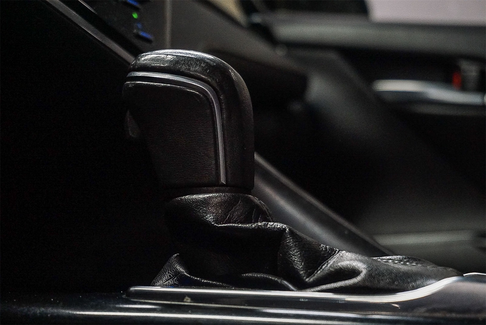 Thumbnail: 2019 Toyota Camry - 17