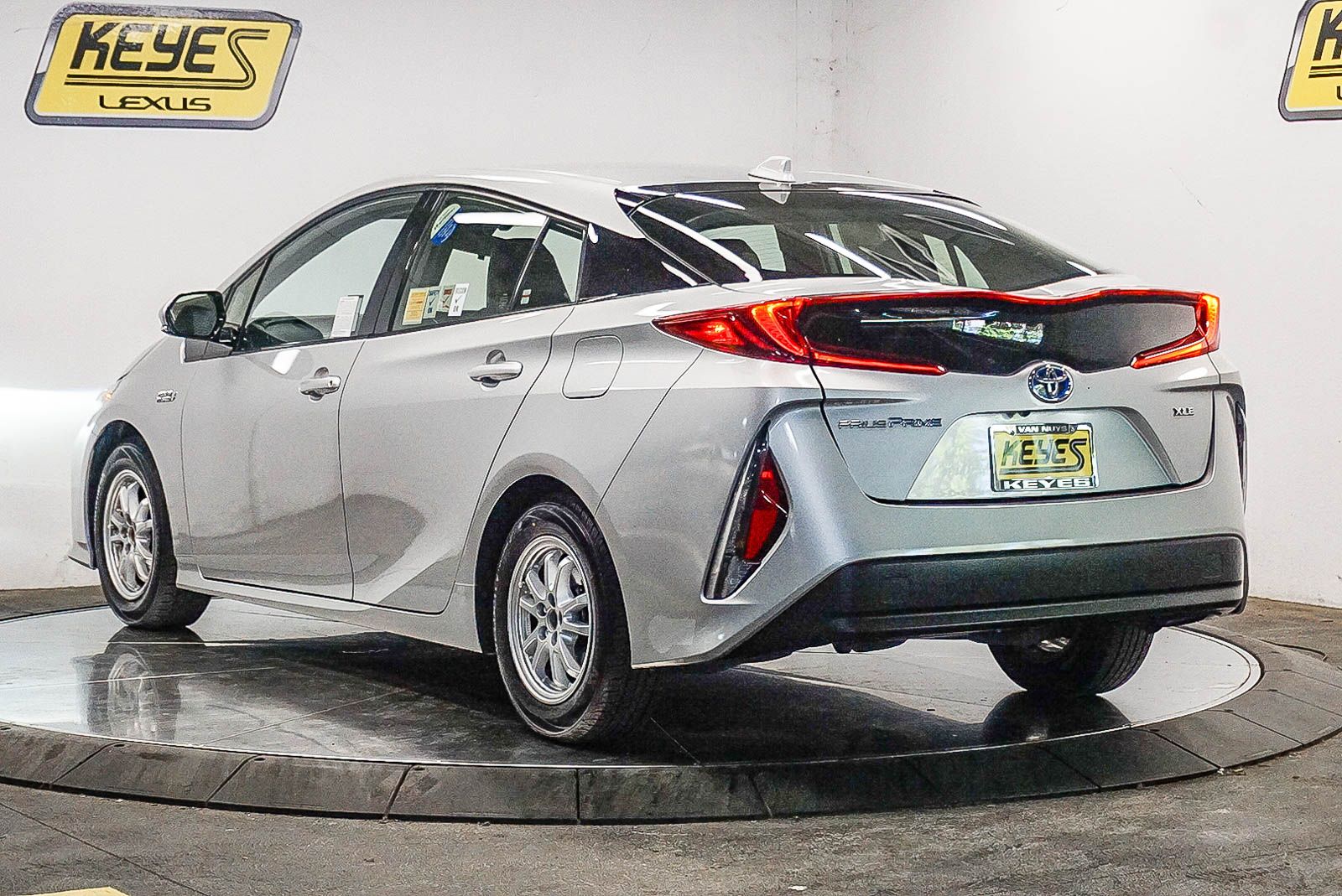 Used 2020 Toyota Prius Prime XLE with VIN JTDKARFP1L3155982 for sale in Los Angeles, CA