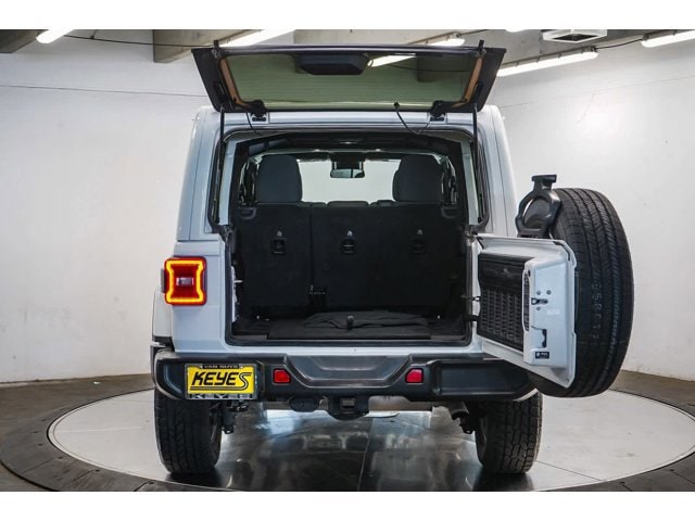 Thumbnail: 2024 Jeep Wrangler - 26