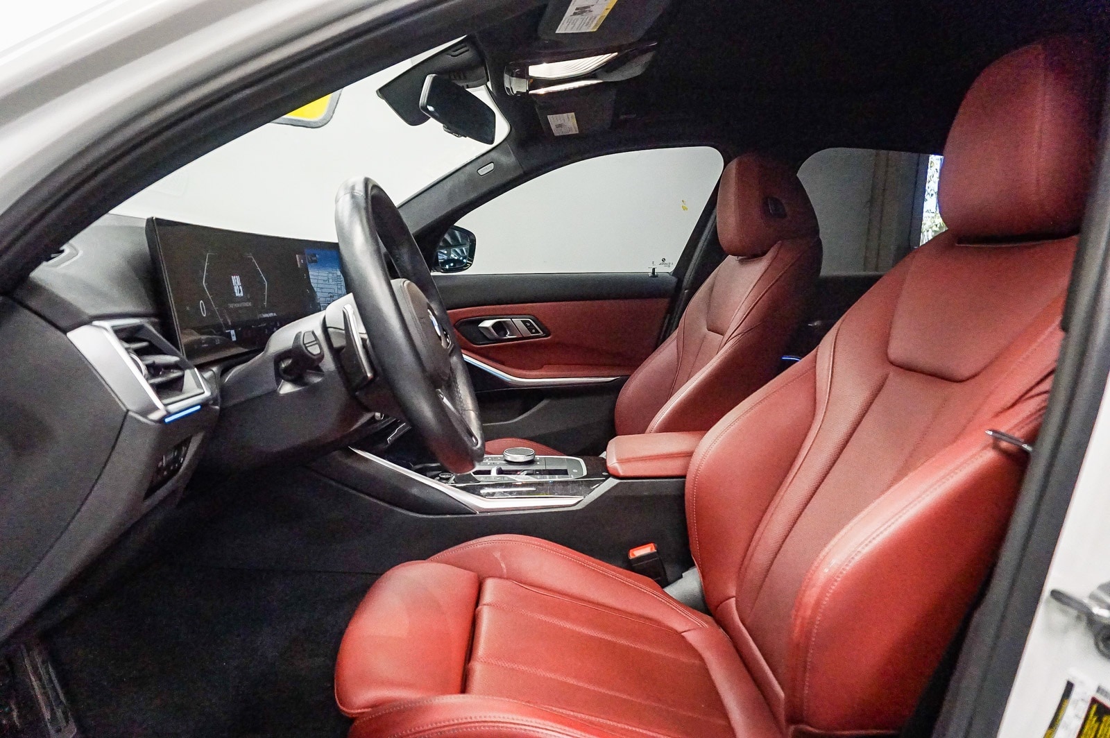 Thumbnail: 2023 BMW 3 Series - 18