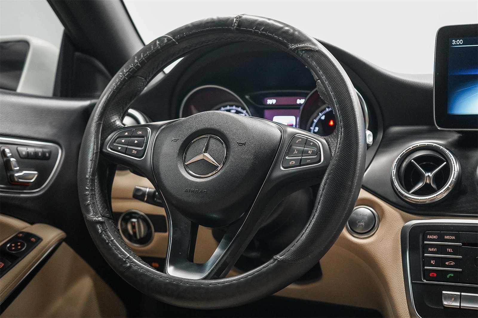 Thumbnail: 2018 Mercedes-Benz CLA - 15