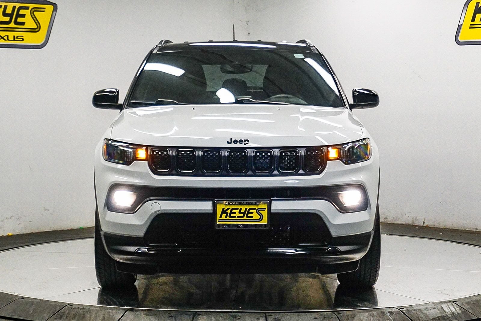 Thumbnail: 2023 Jeep Compass - 5