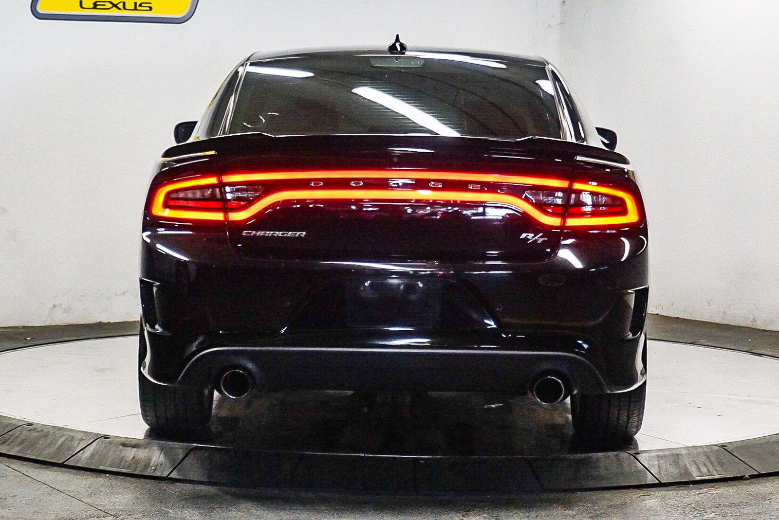 Thumbnail: 2019 Dodge Charger - 3