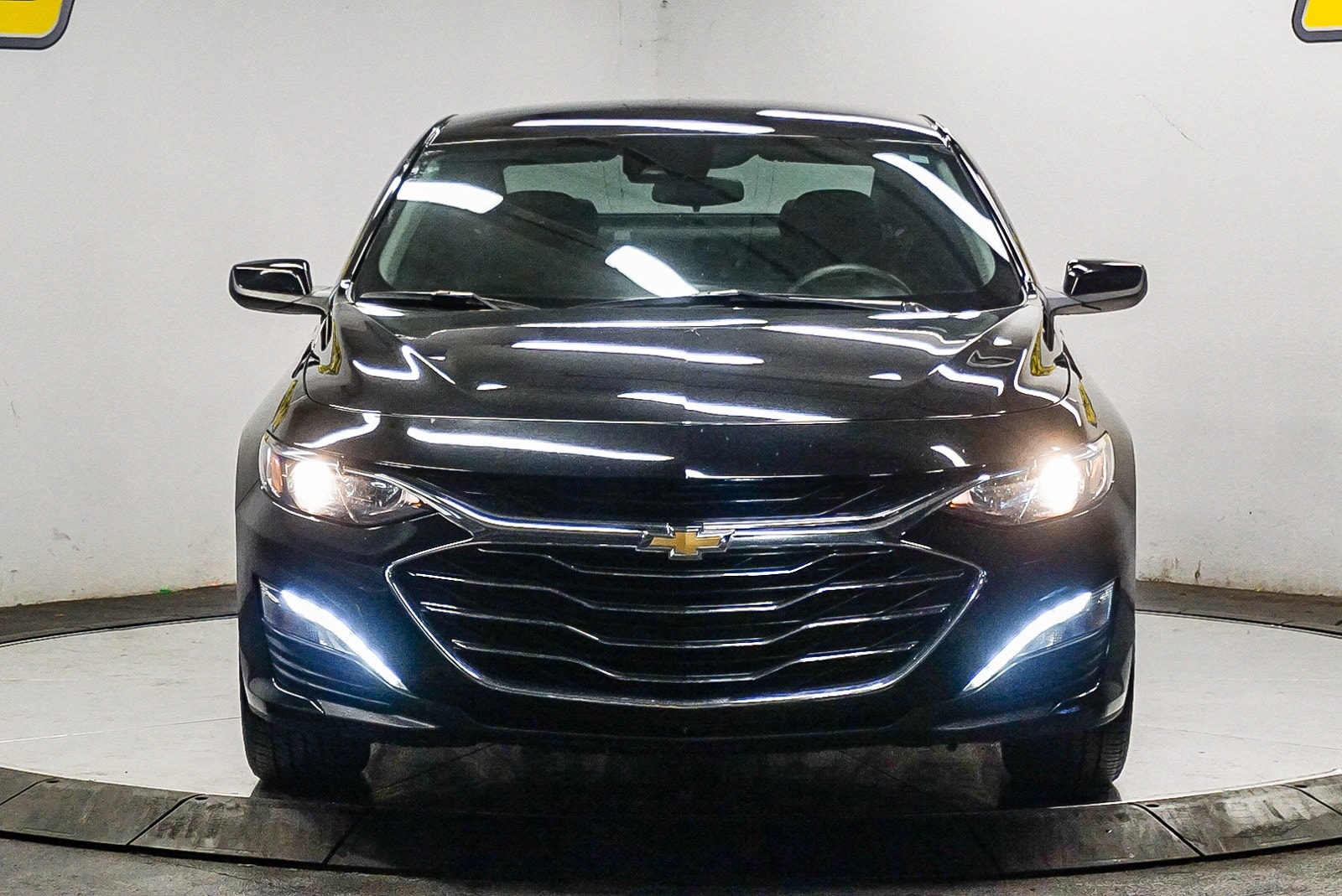 Thumbnail: 2024 Chevrolet Malibu - 6