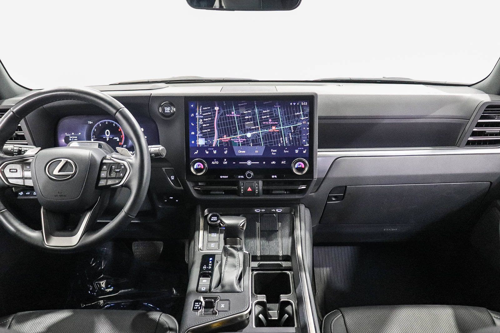 2024 Lexus GX Premium+ - Photo 12