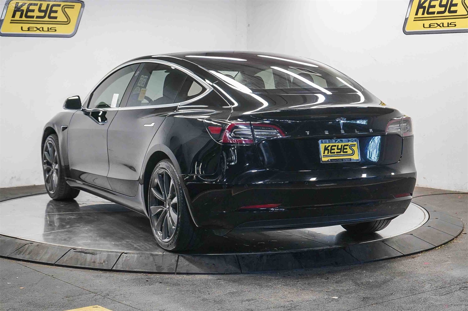 Used 2018 Tesla Model 3 Long Range with VIN 5YJ3E1EA4JF026559 for sale in Los Angeles, CA