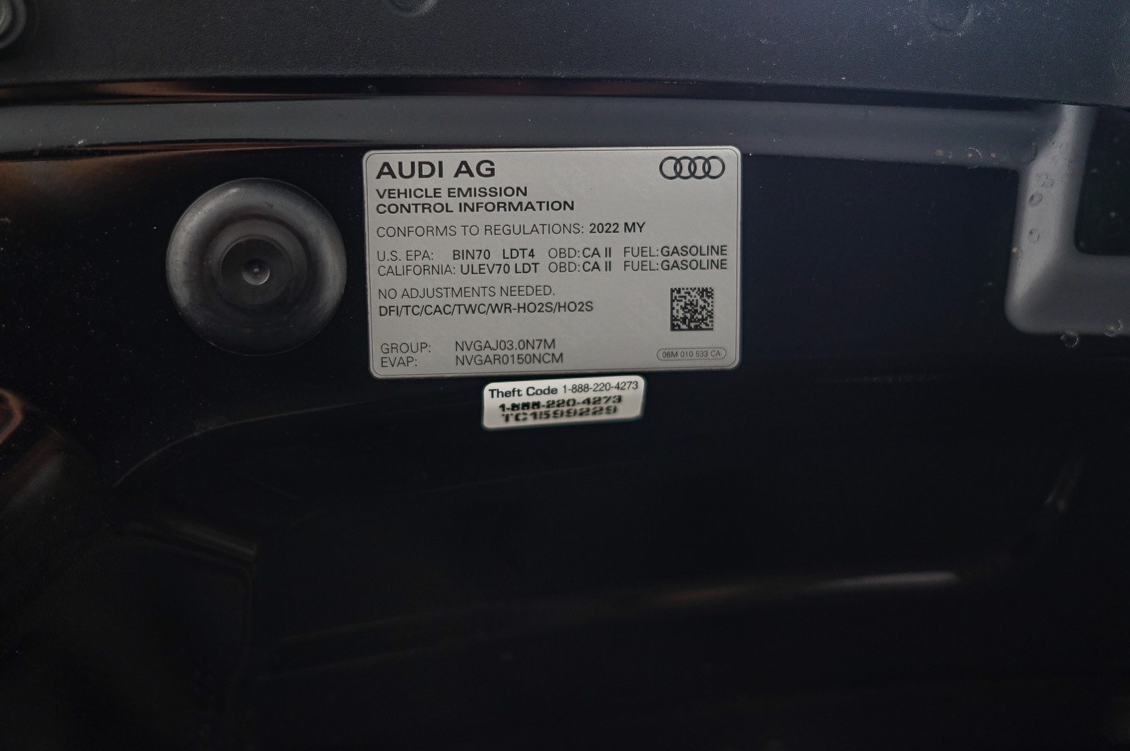 Thumbnail: 2022 Audi Q8 - 30