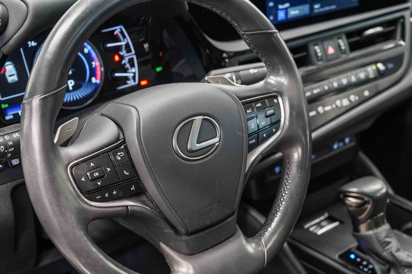 Thumbnail: 2024 Lexus ES - 20