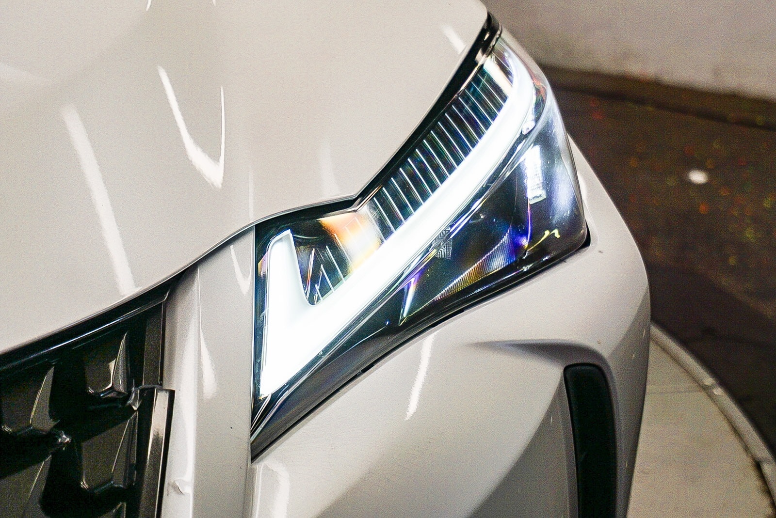 Thumbnail: 2024 Lexus UX - 7