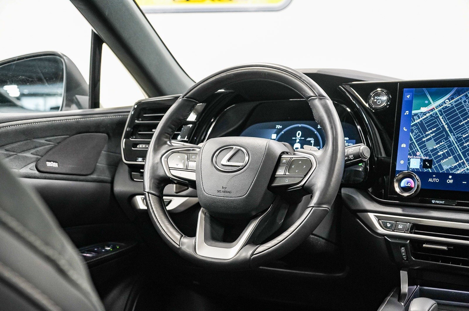 Thumbnail: 2025 Lexus RX - 15