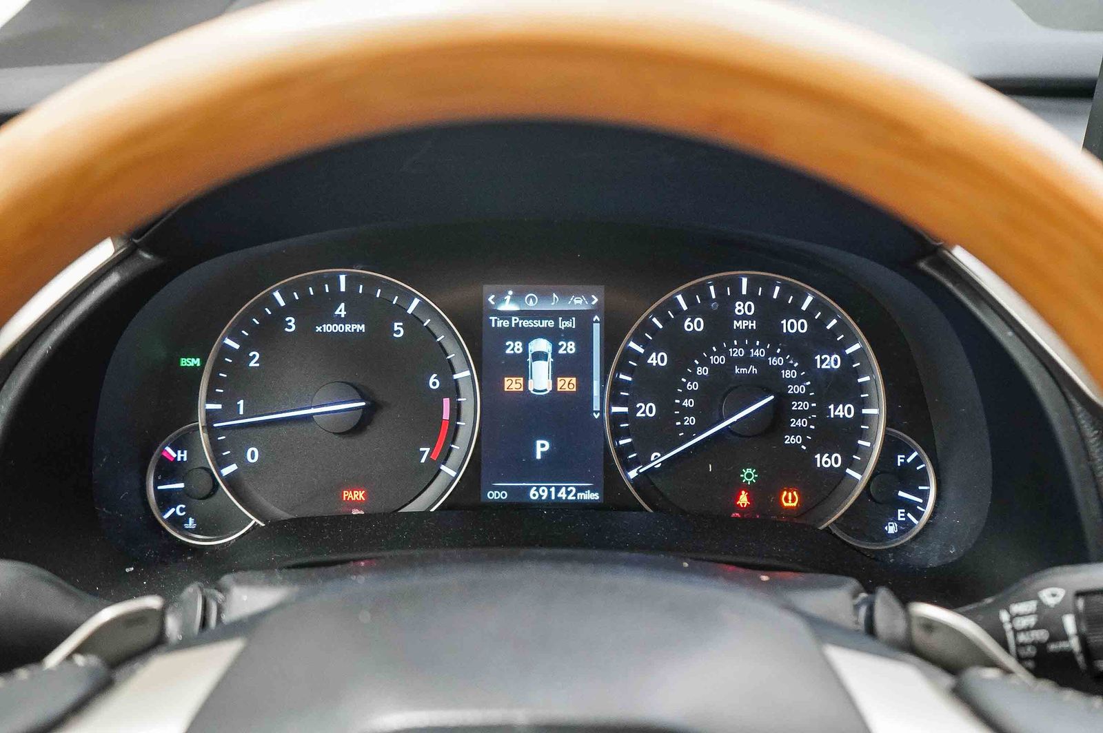 Thumbnail: 2021 Lexus RX - 24