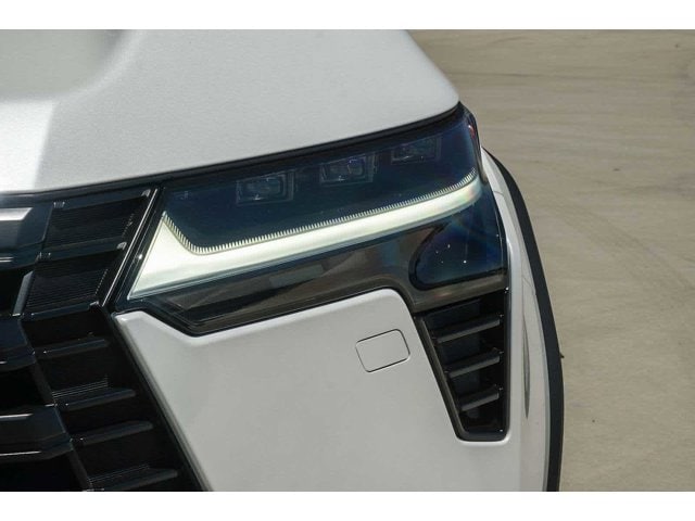 Thumbnail: 2025 Lexus GX - 18
