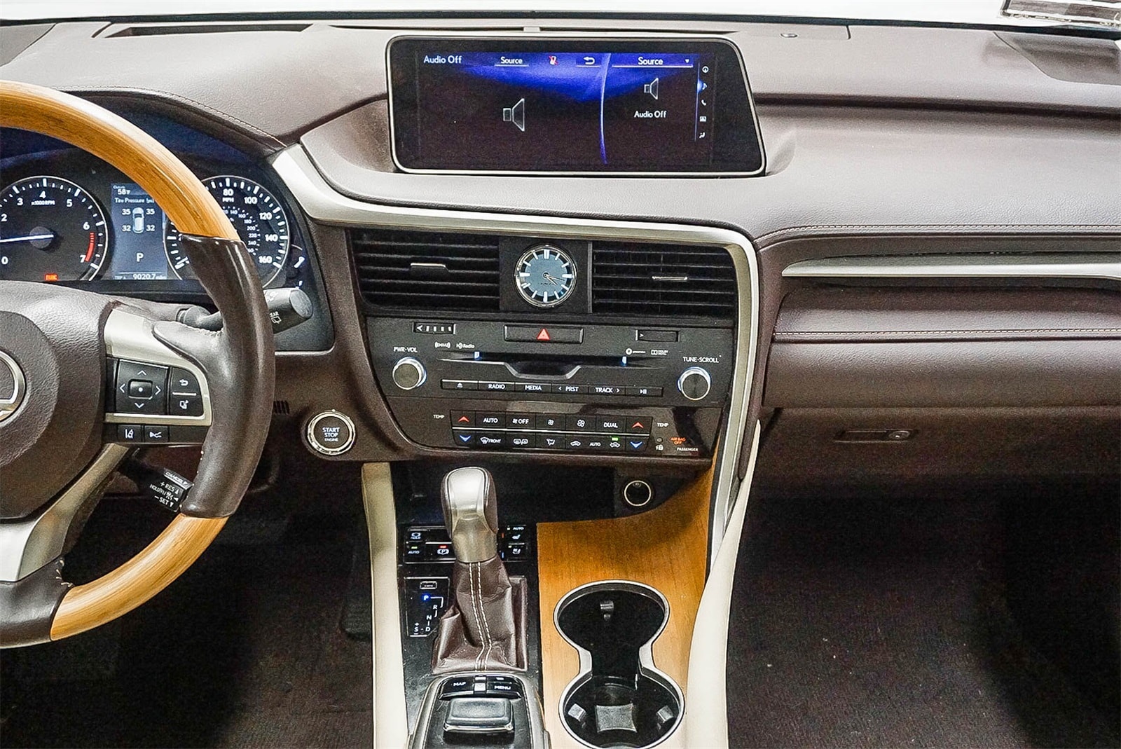 Thumbnail: 2018 Lexus RX - 12