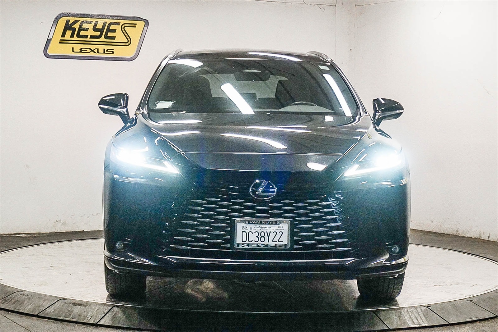 Thumbnail: 2024 Lexus RX - 6