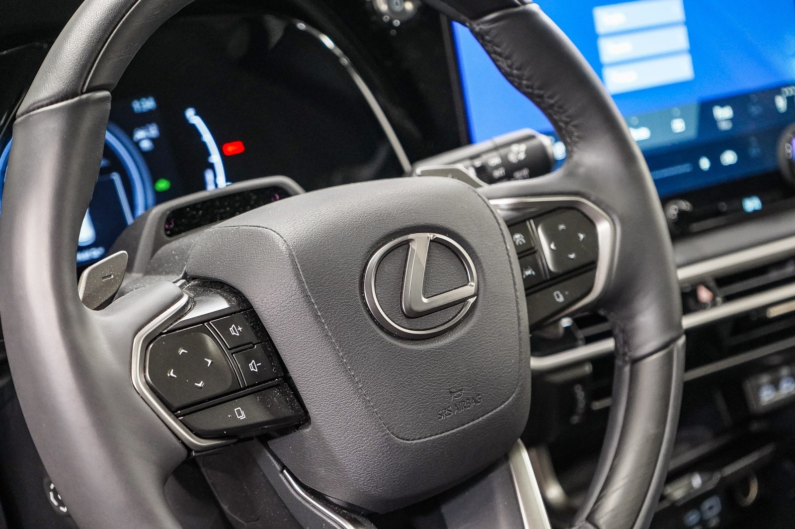 Thumbnail: 2023 Lexus RX - 21