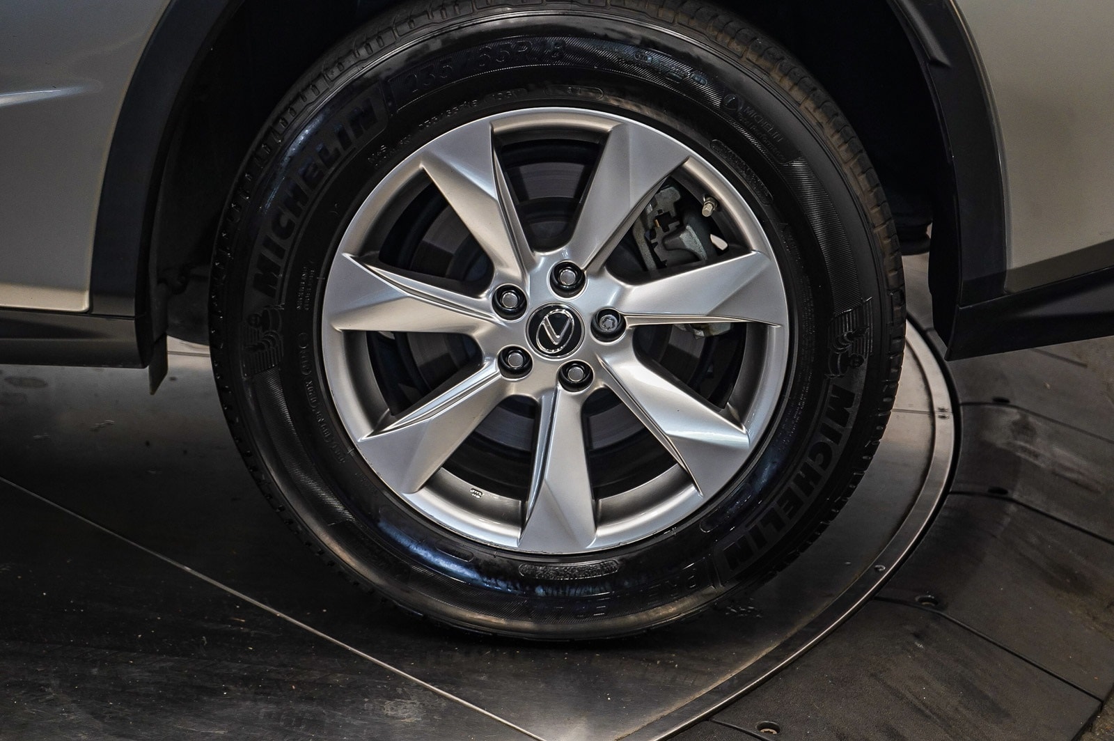 Thumbnail: 2019 Lexus RX - 10