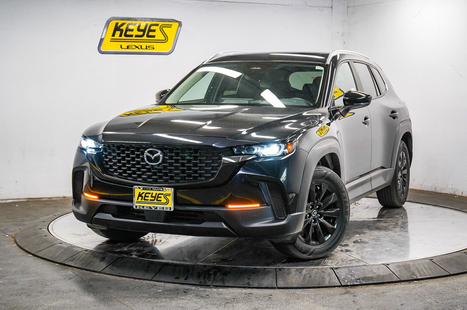 2025 Mazda CX-50 S Premium -
                  Van Nuys, CA