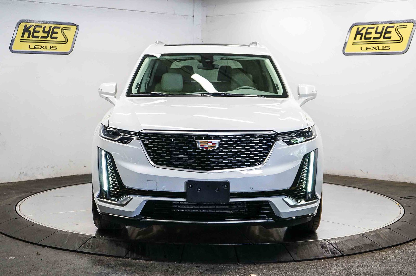 Thumbnail: 2024 Cadillac XT6 - 5
